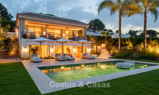 Villa de luxe, prête à emménager et élégamment rénovée, à vendre au cœur de la Vallée des Golfs de Nueva Andalucia, Marbella 783213 