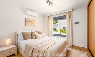 Duplex penthouse prêt à emménager à vendre dans une résidence sécurisée à Rio Verde - Nueva Andalucia, Marbella 782210 