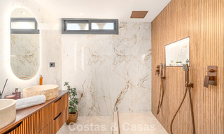 Duplex penthouse prêt à emménager à vendre dans une résidence sécurisée à Rio Verde - Nueva Andalucia, Marbella 782213 