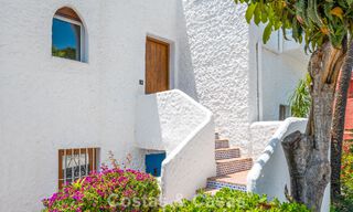 Duplex penthouse prêt à emménager à vendre dans une résidence sécurisée à Rio Verde - Nueva Andalucia, Marbella 782219 