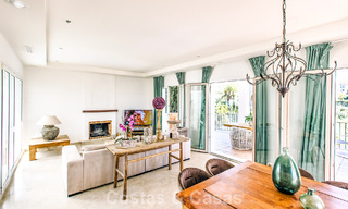 Villa méditerranéenne prête à emménager à vendre dans un complexe de golf sécurisé sur le New Golden Mile, entre Marbella et Estepona 782178 