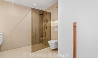 Appartement de 3 chambres prêt à emménager dans un complexe de golf en première ligne à Nueva Andalucia, Marbella 782271 