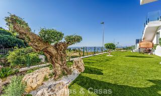 Villa de luxe, prête à emménager, avec vue sur la mer, à vendre dans un quartier résidentiel calme à Benalmadena, Costa del Sol 782324 