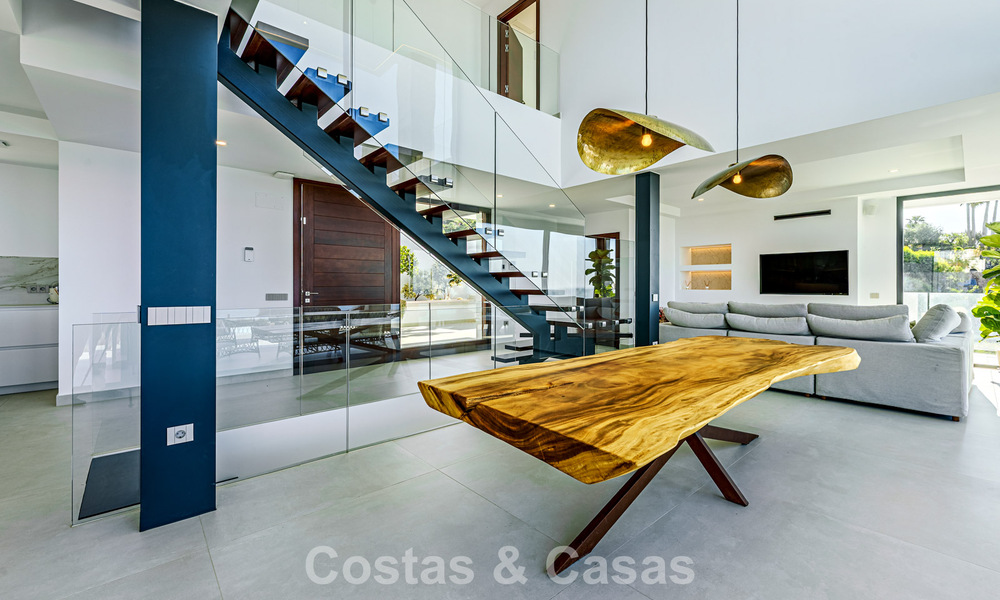 Villa de luxe, prête à emménager, avec vue sur la mer, à vendre dans un quartier résidentiel calme à Benalmadena, Costa del Sol 782333