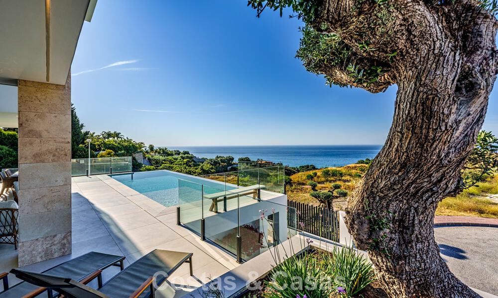 Villa de luxe, prête à emménager, avec vue sur la mer, à vendre dans un quartier résidentiel calme à Benalmadena, Costa del Sol 782335