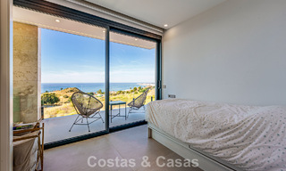 Villa de luxe, prête à emménager, avec vue sur la mer, à vendre dans un quartier résidentiel calme à Benalmadena, Costa del Sol 782344 