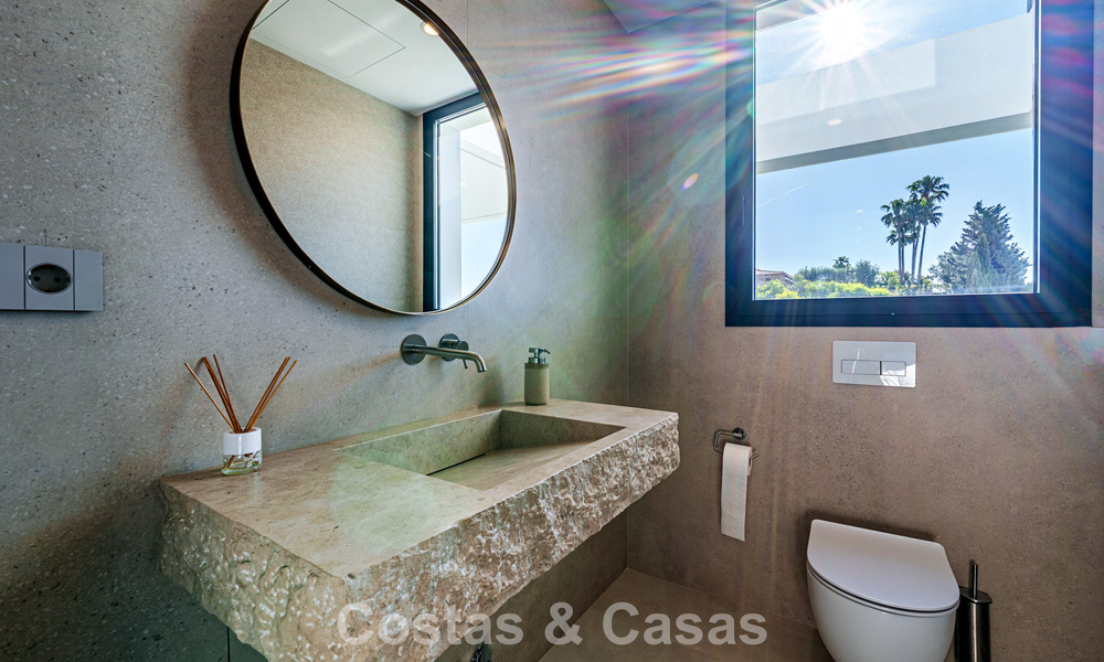 Villa de luxe, prête à emménager, avec vue sur la mer, à vendre dans un quartier résidentiel calme à Benalmadena, Costa del Sol 782356