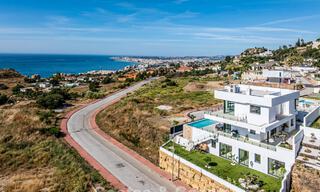 Villa de luxe, prête à emménager, avec vue sur la mer, à vendre dans un quartier résidentiel calme à Benalmadena, Costa del Sol 782359 