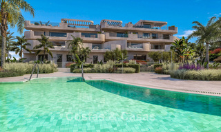 Appartements de charme élégants à vendre à quelques pas de la plage à l'ouest d'Estepona 782601 
