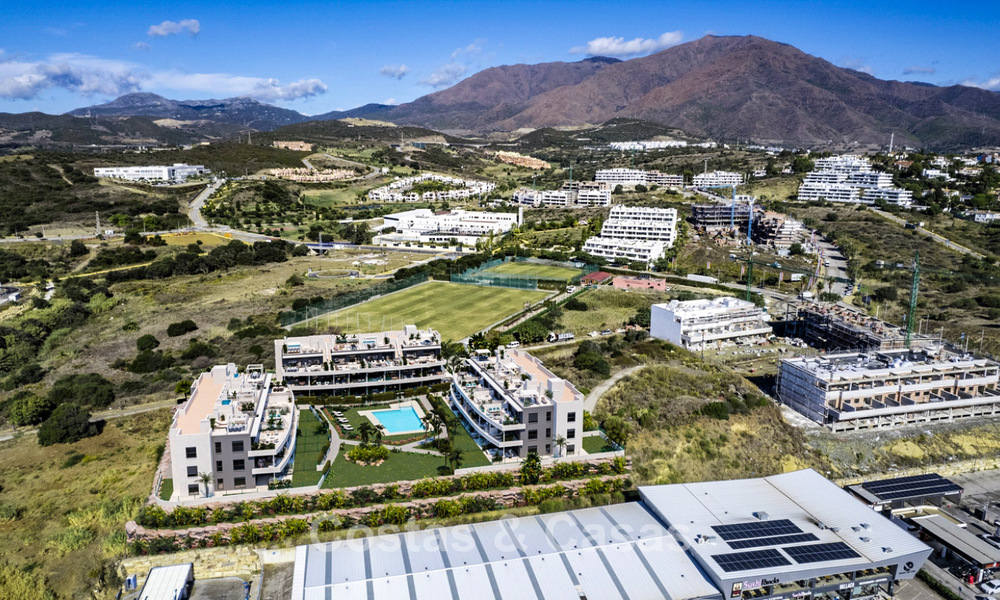 Appartements contemporains neufs avec vue imprenable sur la mer à vendre près du centre d'Estepona 783350
