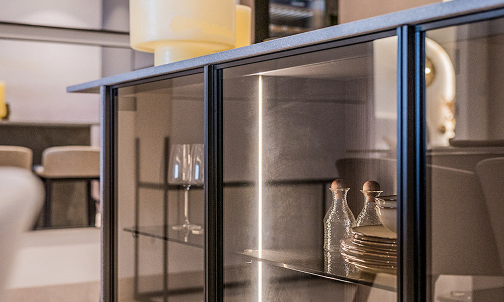 Appartement de luxe rénové avec vue dégagée sur la mer à vendre, en première ligne de plage, entre Marbella et Estepona 783439