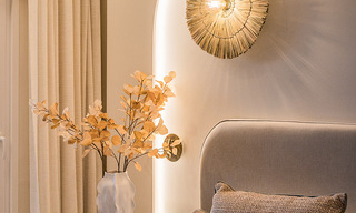 Appartement de luxe rénové avec vue dégagée sur la mer à vendre, en première ligne de plage, entre Marbella et Estepona 783440 