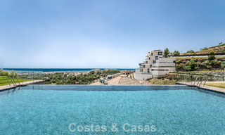 Appartement sophistiqué avec vue sur la mer à vendre dans une résidence fermée sur les collines de Marbella - Benahavis 783472 