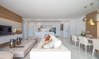 Appartement sophistiqué avec vue sur la mer à vendre dans une résidence fermée sur les collines de Marbella - Benahavis 783486 