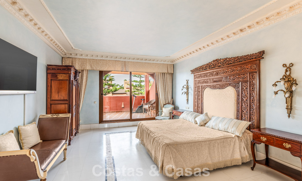 Penthouse en duplex spacieux avec piscine à vendre dans une résidence de golf près de Guadalmina Baja, Marbella - Estepona 783539