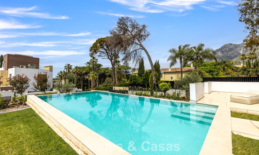 Villa contemporaine à vendre à quelques pas de la plage et des commodités à Marbella centre 783508