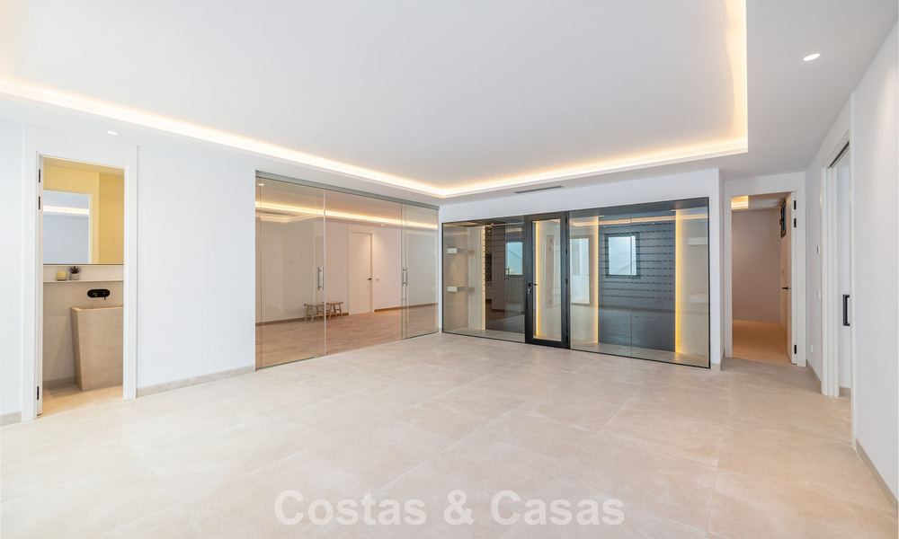 Villa contemporaine à vendre à quelques pas de la plage et des commodités à Marbella centre 783515