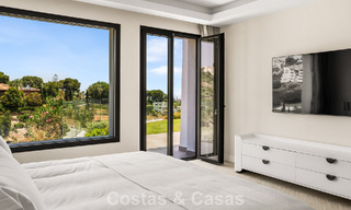 Villa en première ligne de golf avec vue sur le golf et la mer à vendre dans le complexe de golf 5* de Marbella - Benahavis 783359 