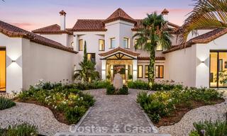 Villa en première ligne de golf avec vue sur le golf et la mer à vendre dans le complexe de golf 5* de Marbella - Benahavis 783361 