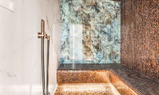 Villa en première ligne de golf avec vue sur le golf et la mer à vendre dans le complexe de golf 5* de Marbella - Benahavis 783368 