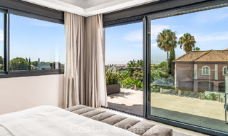 Villa en première ligne de golf avec vue sur le golf et la mer à vendre dans le complexe de golf 5* de Marbella - Benahavis 783377 