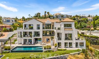 Villa en première ligne de golf avec vue sur le golf et la mer à vendre dans le complexe de golf 5* de Marbella - Benahavis 783395 