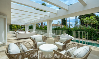 Impressionnante villa de luxe avec court de tennis en gazon à vendre, proche des commodités, sur le Golden Mile de Marbella 782705 