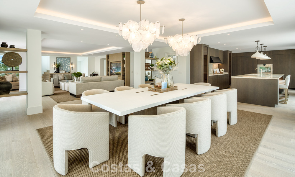 Impressionnante villa de luxe avec court de tennis en gazon à vendre, proche des commodités, sur le Golden Mile de Marbella 782707