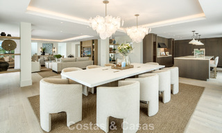 Impressionnante villa de luxe avec court de tennis en gazon à vendre, proche des commodités, sur le Golden Mile de Marbella 782707 