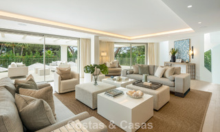 Impressionnante villa de luxe avec court de tennis en gazon à vendre, proche des commodités, sur le Golden Mile de Marbella 782708 