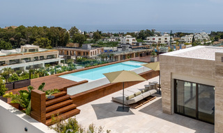 Penthouse design haut de gamme, prête à emménager, à vendre dans un complexe de premier ordre sur le Golden Mile de Marbella 782730 