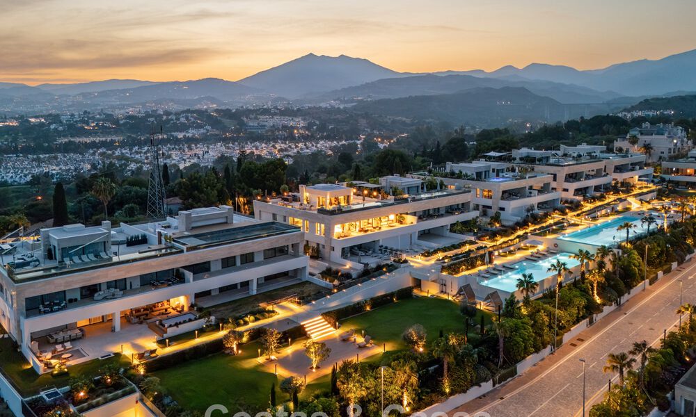 Penthouse design haut de gamme, prête à emménager, à vendre dans un complexe de premier ordre sur le Golden Mile de Marbella 782739