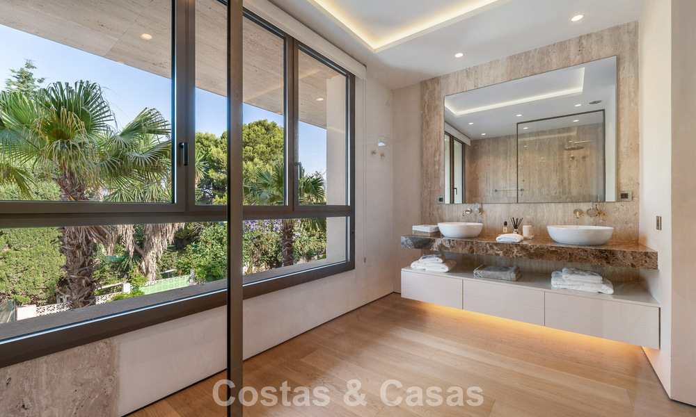 Penthouse design haut de gamme, prête à emménager, à vendre dans un complexe de premier ordre sur le Golden Mile de Marbella 782744