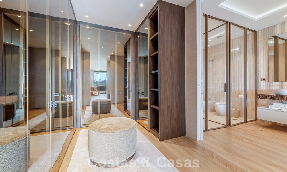 Penthouse design haut de gamme, prête à emménager, à vendre dans un complexe de premier ordre sur le Golden Mile de Marbella 782751