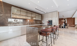 Penthouse design haut de gamme, prête à emménager, à vendre dans un complexe de premier ordre sur le Golden Mile de Marbella 782759 