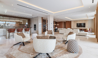 Penthouse design haut de gamme, prête à emménager, à vendre dans un complexe de premier ordre sur le Golden Mile de Marbella 782762 