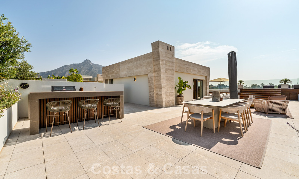 Penthouse design haut de gamme, prête à emménager, à vendre dans un complexe de premier ordre sur le Golden Mile de Marbella 782774