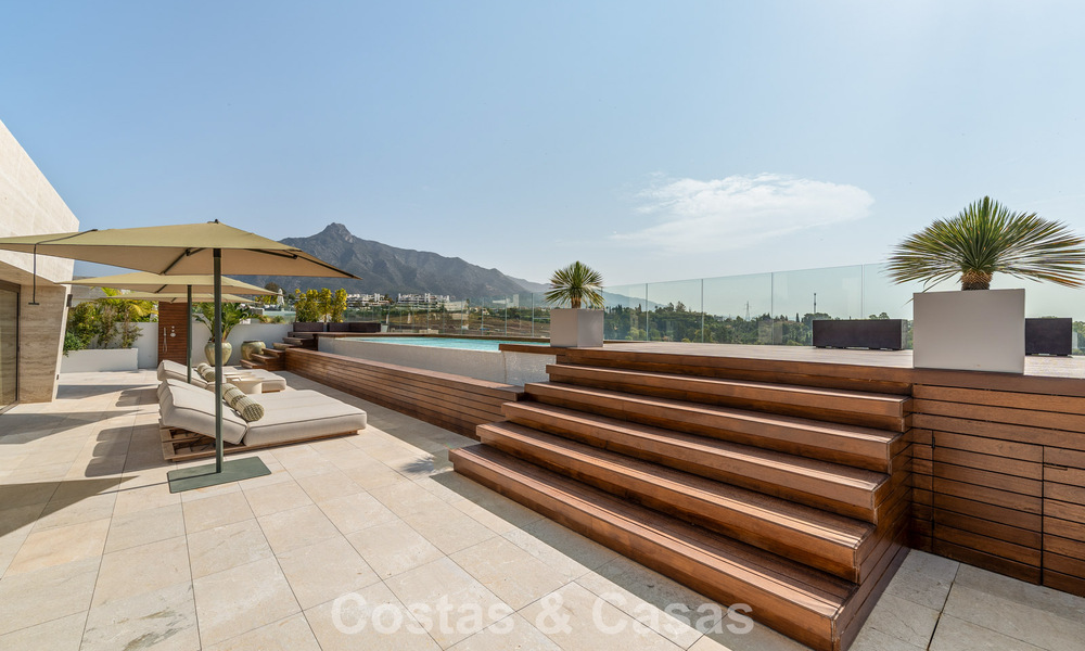 Penthouse design haut de gamme, prête à emménager, à vendre dans un complexe de premier ordre sur le Golden Mile de Marbella 782776