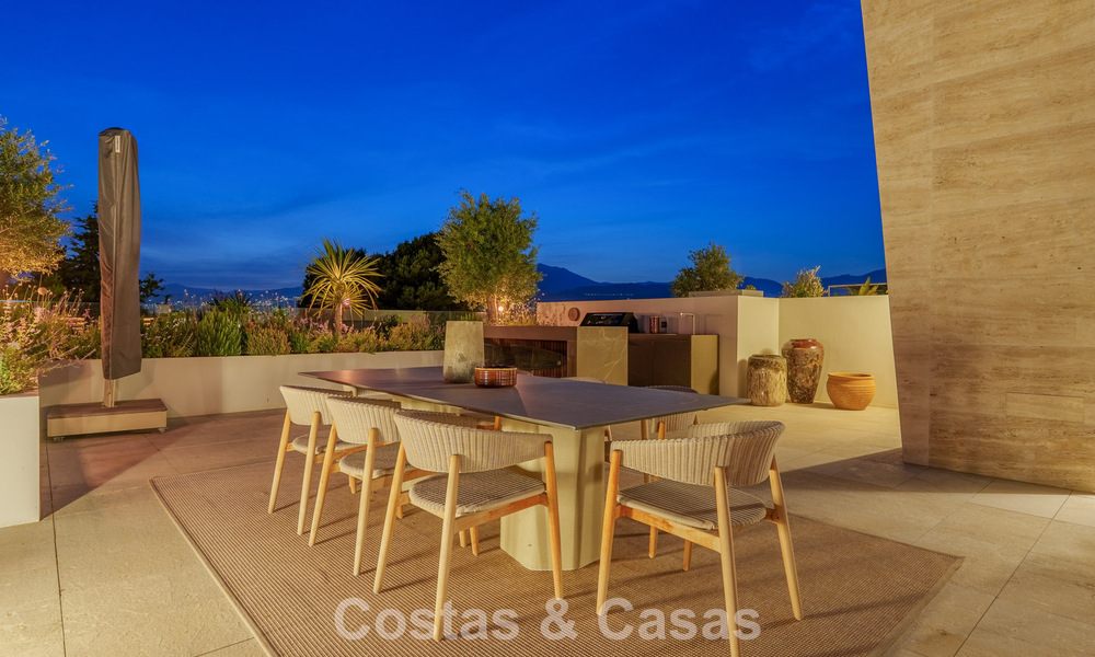 Penthouse design haut de gamme, prête à emménager, à vendre dans un complexe de premier ordre sur le Golden Mile de Marbella 782797