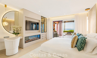 Appartement modernisé et de haute qualité en bord de mer avec vue sur la mer, jardin et piscine privés, Marbella - Estepona 782635 