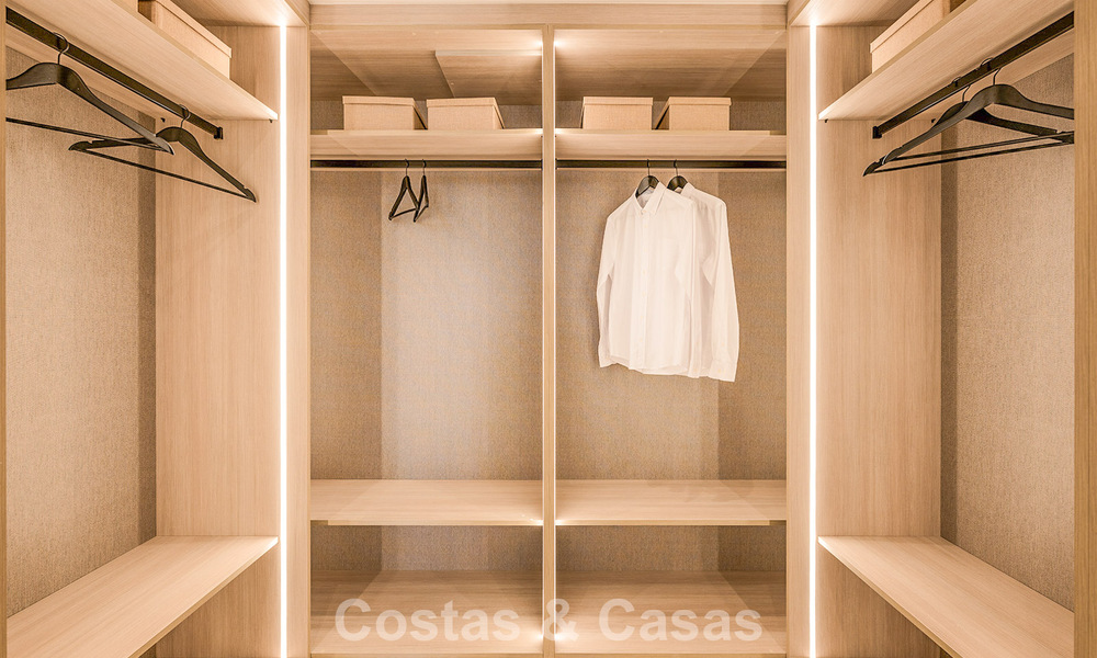 Appartement modernisé et de haute qualité en bord de mer avec vue sur la mer, jardin et piscine privés, Marbella - Estepona 782641