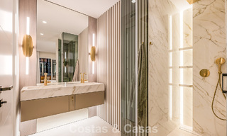 Appartement modernisé et de haute qualité en bord de mer avec vue sur la mer, jardin et piscine privés, Marbella - Estepona 782659 