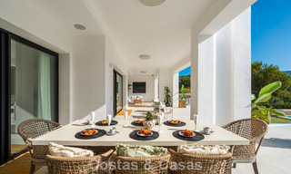 Villa de style méditerranéen moderne en première ligne de golf à vendre à Elviria, à l'est du centre de Marbella 783007 