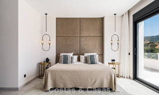 Villa de style méditerranéen moderne en première ligne de golf à vendre à Elviria, à l'est du centre de Marbella 783024 