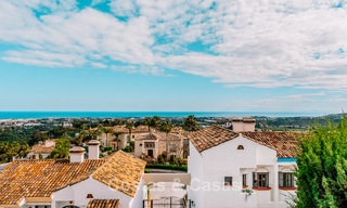 Spacieuse maison de ville de 3 chambres, prête à emménager, avec vue sur le golf et la mer, à vendre à Marbella - Benahavis 782992 