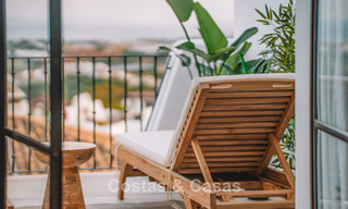 Spacieuse maison de ville de 3 chambres, prête à emménager, avec vue sur le golf et la mer, à vendre à Marbella - Benahavis 782993 