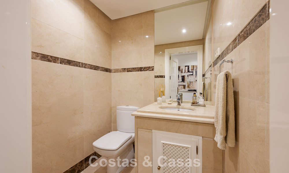 Exceptionnel penthouse en duplex à vendre, à quelques pas de Puerto Banús à Nueva Andalucia, Marbella 783039