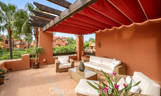 Exceptionnel penthouse en duplex à vendre, à quelques pas de Puerto Banús à Nueva Andalucia, Marbella 783044 