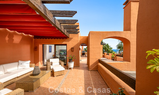 Exceptionnel penthouse en duplex à vendre, à quelques pas de Puerto Banús à Nueva Andalucia, Marbella 783045 