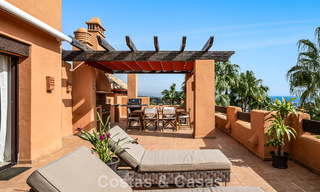 Exceptionnel penthouse en duplex à vendre, à quelques pas de Puerto Banús à Nueva Andalucia, Marbella 783049 